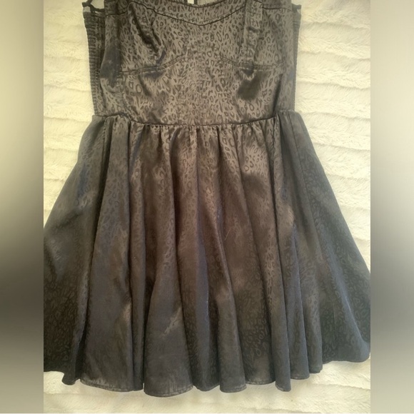 Guess Dress - Picture 3 of 4